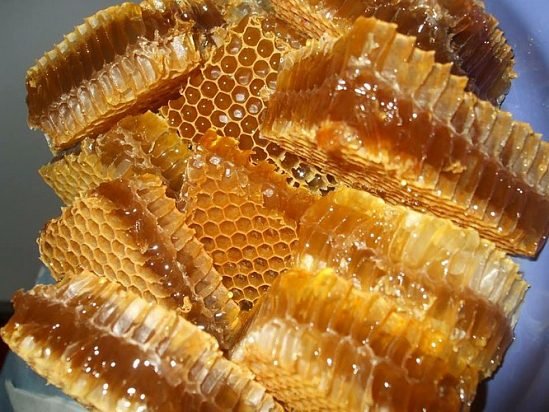 Sáp ong thiên nhiên nguyên chất